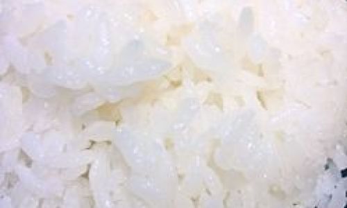 How to Make Authentic Coconut Milk Rice Nasi Lemak)