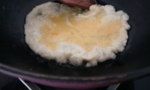 Mastering the Art of Making Onion and Egg Stew