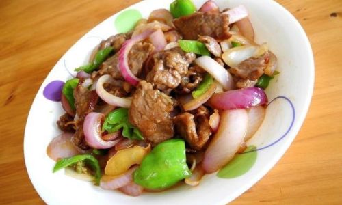 Mastering the Art of Making Delicious Onion Stir-Fried Pork