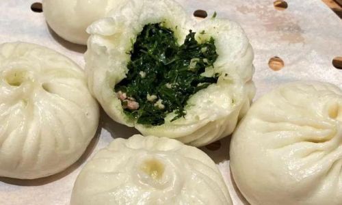 How to Make Delicious Young Clover Buns