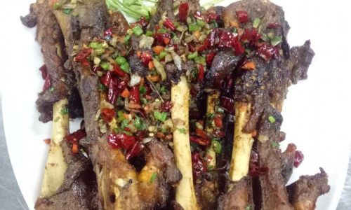 Dual Delights:A Culinary Guide to Two Ways with Lamb Leg