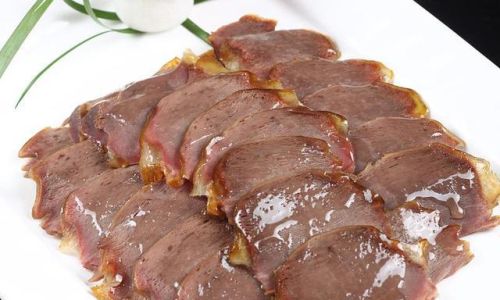 The Art of Boiling:How Long to Cook卤Meat the Traditional Way