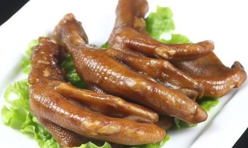 The Art of Boiling:How Long to Cook卤Meat the Traditional Way