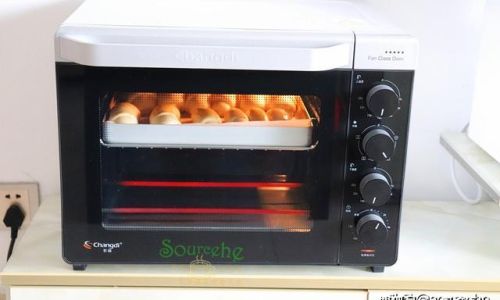 Understanding the Baking Time for Bread in a Conventional Oven