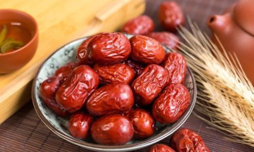 Discovering the Delights of Wild Jujube:How to Enjoy This Natural Treasure