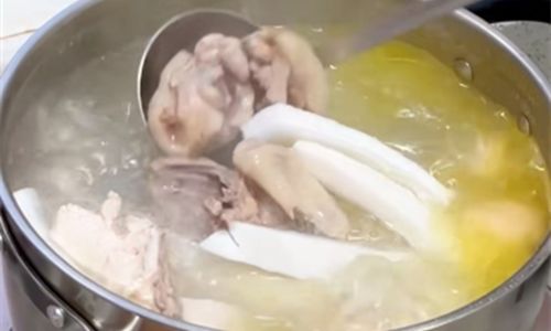 The Optimal Ingredients for a Delicious Coconut Chicken Stew