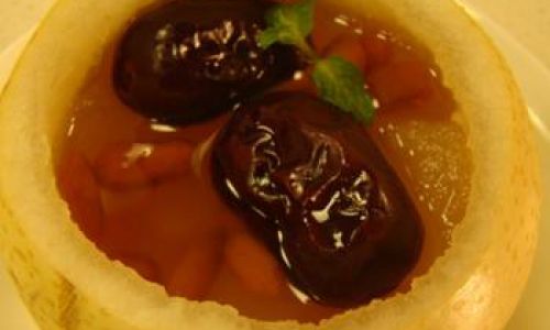 Homemade Sichuan Fritillaria Pear Stew:A Traditional Remedy for Cough and Throat Relief