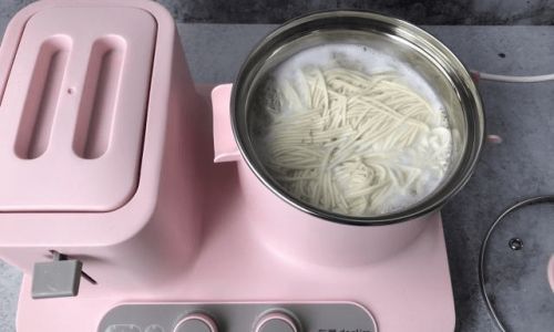 Mastering the Basics:Essential Kitchen Skills Every Beginner Cook Must Learn