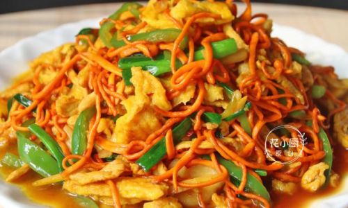 The Art of Stir-Frying:Elevating Dinner with Cordyceps Mushrooms and Pork