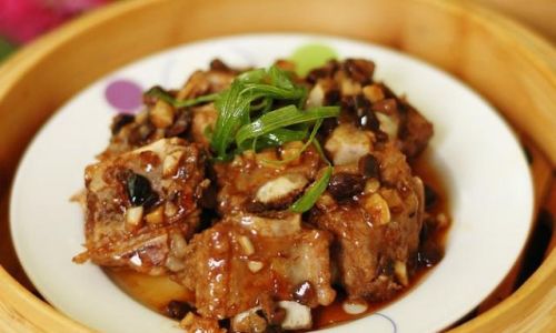 Mastering the Art of Steaming Spare Ribs with Black Bean Sauce:Perfect Timing and Techniques