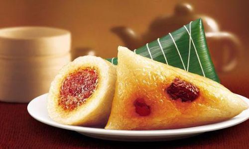 Can You Drink Milk with Zongzi?Exploring the Culinary Compatibility and Digestive Impact
