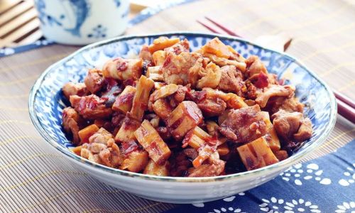 Mastering the Art of Duck Stir-Fry with Bamboo Shoots