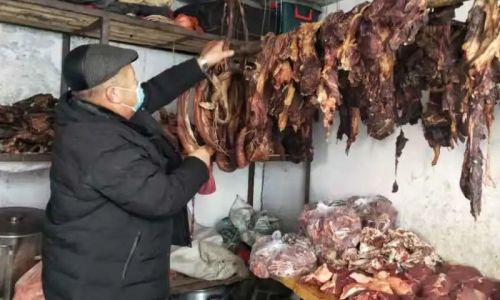 How to Make Smoked Horsemeat:A Traditional Culinary Delight