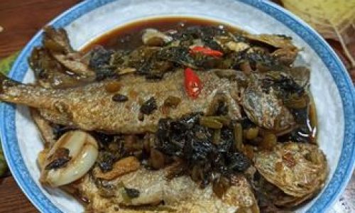 Mastering the Art of Cooking Snow Pea Shoots with Yellow Croaker