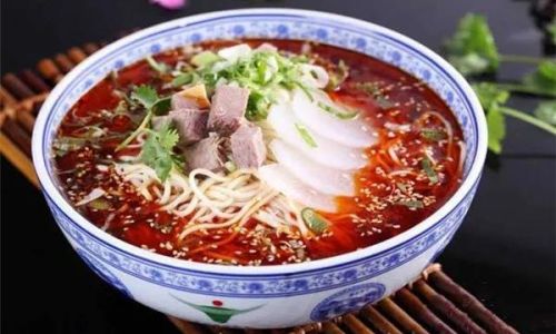 Mastering the Art of Making Xinjiang Hand-Pulled Noodles