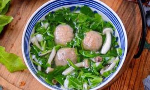 How to Make a Delightful Pork Ribs and Shepherds Purse Soup