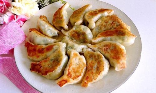 How to Make Delicious Mushroom Pot Stickers