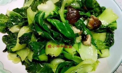 Mastering the Art of Stir-Frying Mushrooms and Greens:A Comprehensive Guide