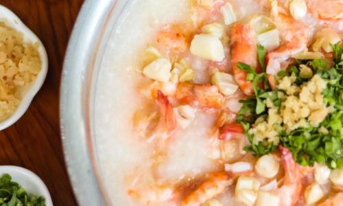 How to Make a Delicious Abalone and Chicken Congee