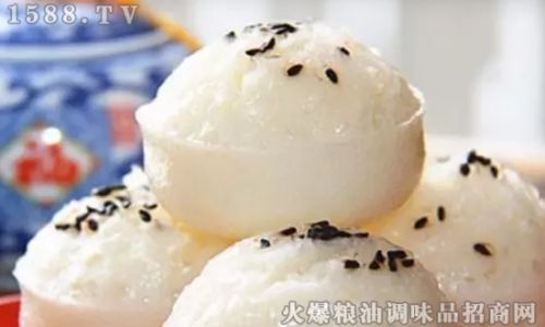 How to Make Steamed Rice Cake in a Bowl