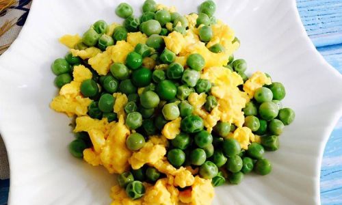 Mastering the Art of Making Peas Scrambled Eggs