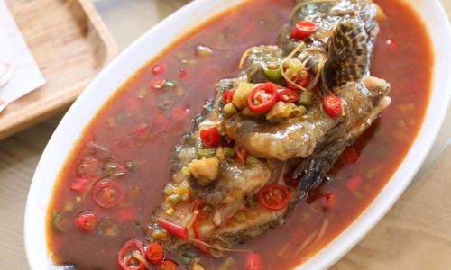 How to Cook Sweet and Sour Grouper:A Culinary Delight