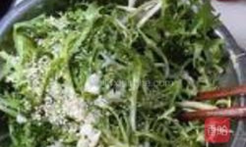 Mastering the Art of Making Sweet and Sour Bitter Chrysanthemum Greens