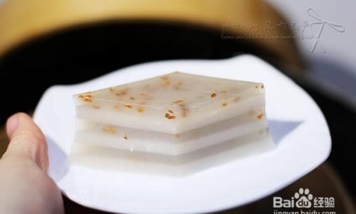 How to Make Coconut and Water Chestnut Cake