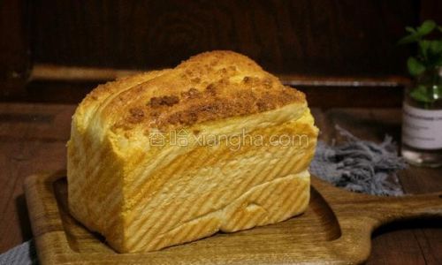 Mastering the Art of Coconut Fluff Toast Bread:A Step-by-Step Recipe
