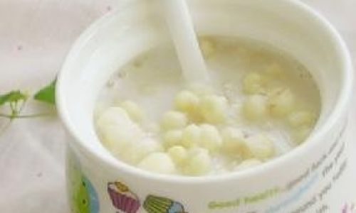 Mastering the Art of Cooking Coconut Milk and Water Chestnut Starch Pudding