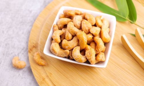 How to Roast Cashews Perfectly