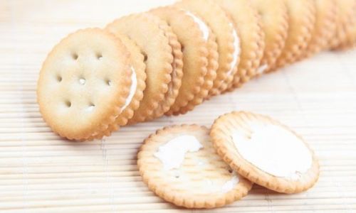 How to Make Cashew Nut and Pork Floss Sandwich Biscuits