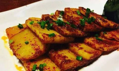 A Homestyle Recipe for Potato Cake Yangyu Ba)