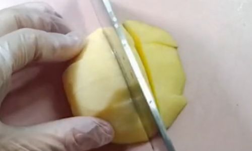 The Art of Boiling Onions:How Long Should You Let Them Simmer?