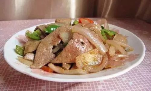 Mastering the Art of Stir-Frying Pork Liver with Onions:A Culinary Delight