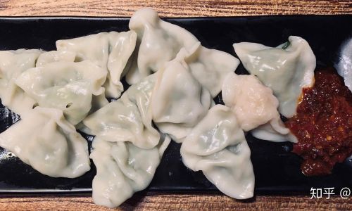 The Art of Pairing Dipping Sauces with Dumplings:A Culinary Exploration