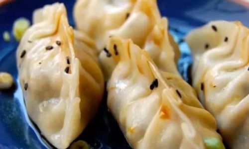 The Art of Crafting the Perfect Dumpling Dipping Sauce:A Comprehensive Guide