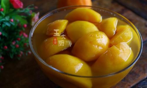 To Peel or Not to Peel:The Great Debate Over Eating Yellow Peaches