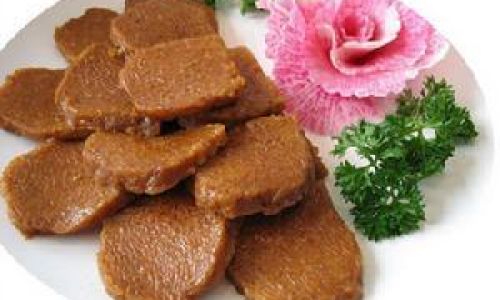 The Art of Crafting Delicious Huangba:A Traditional Chinese Sweet Treat