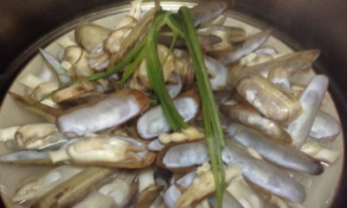 Mastering the Art of Cooking Razor Clams:A Comprehensive Guide to Delicious and Authentic Recipes