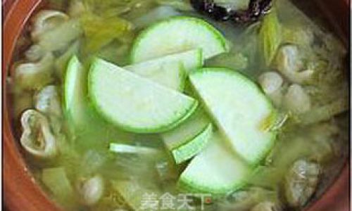 Mastering the Art of Making Sour Pickle and Pork Intestines Casserole