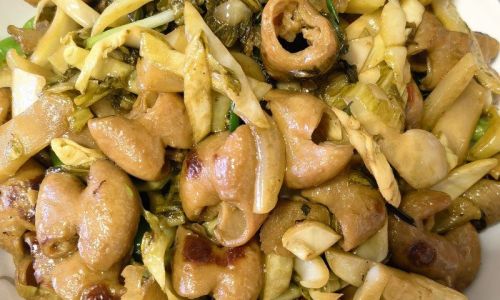 Mastering the Art of Sautéed Sour Cabbage with Pork Intestines