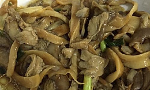 How to Make a Delicious Stir-Fried Mushroom Dish with Oyster Mushrooms