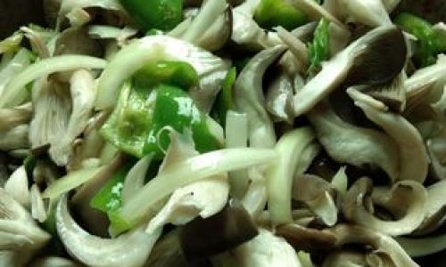 How to Make a Delicious Stir-Fried Mushroom Dish:A Step-by-Step Guide