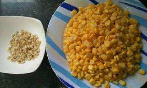 How to Make Delicious Sautéed Corn with Pine Nuts