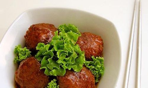 How to Make Authentic Lions Head Meatballs:A Culinary Journey