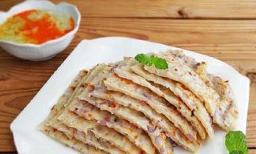 How to Make Grilled Fish Fillets with Caramelized Onions
