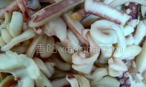 How to Cook Stir-Fried Prawns and Squid with Onions