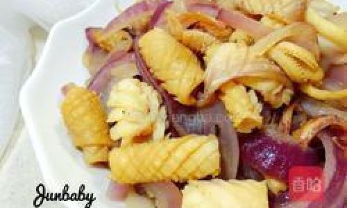 How to Cook Stir-Fried Prawns and Squid with Onions