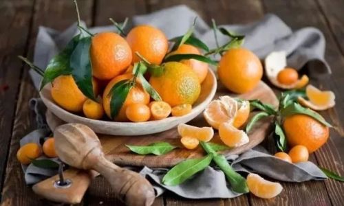 The Efficacy and Production Method of Carambola-Infused Wine